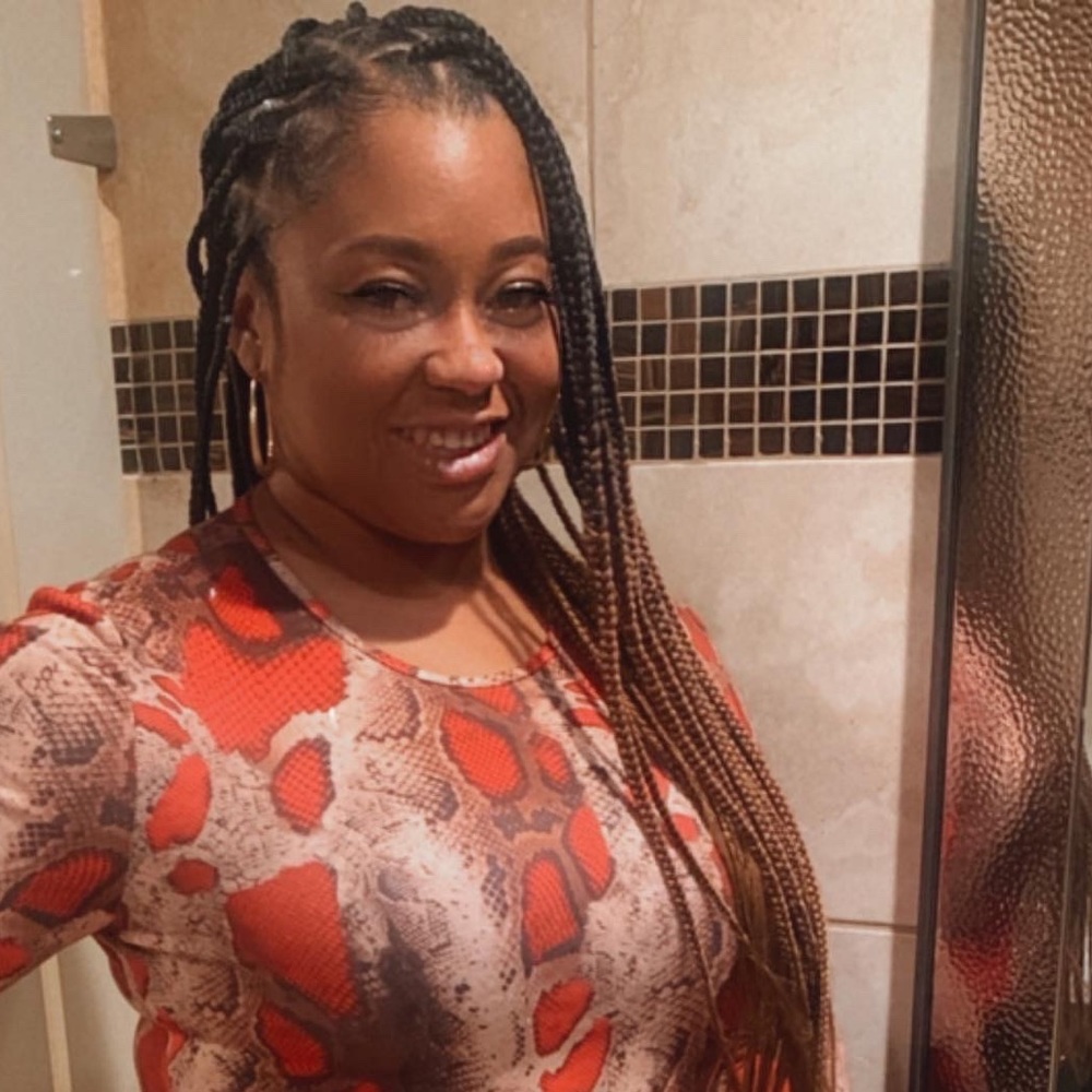 Meet your Posher, Lacole